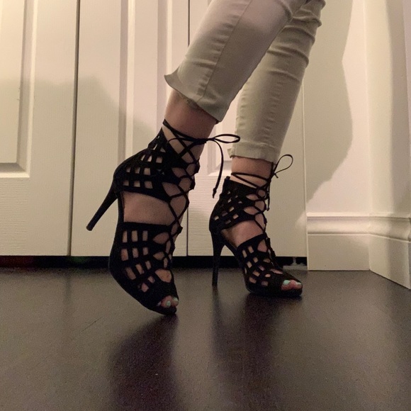 Sexy black high heels - Picture 8 of 10